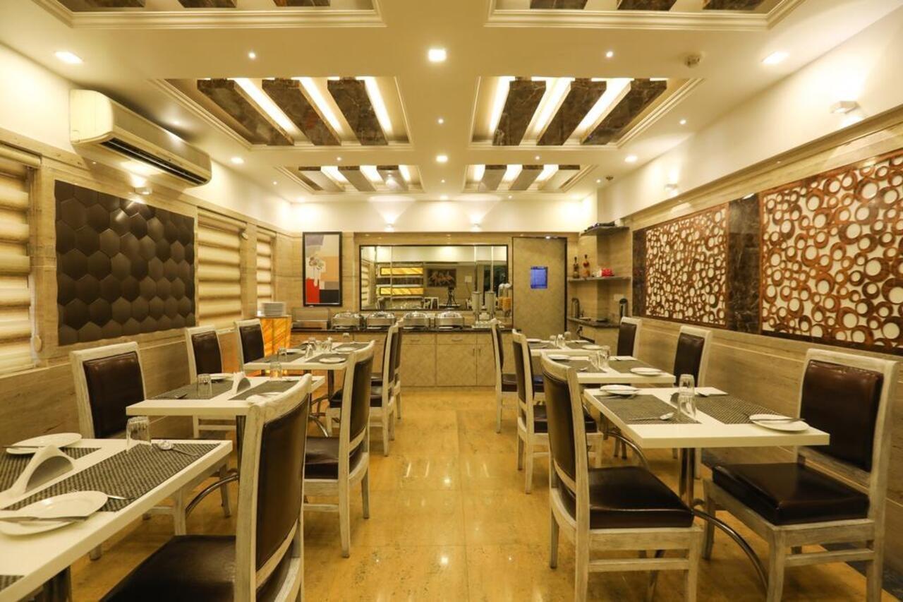 Jyoti Dwelling Hotel Мумбаї Екстер'єр фото