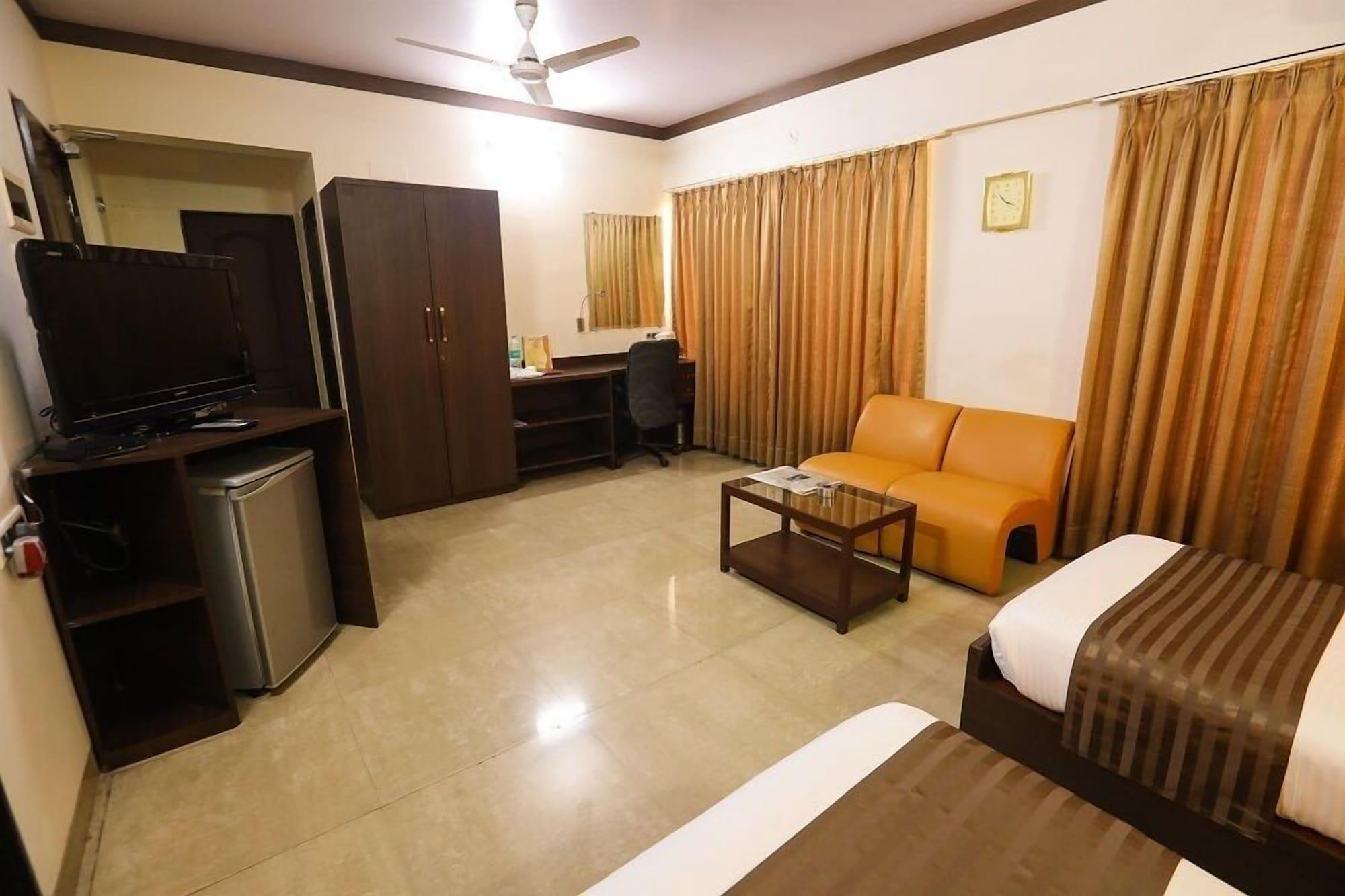 Jyoti Dwelling Hotel Мумбаї Екстер'єр фото
