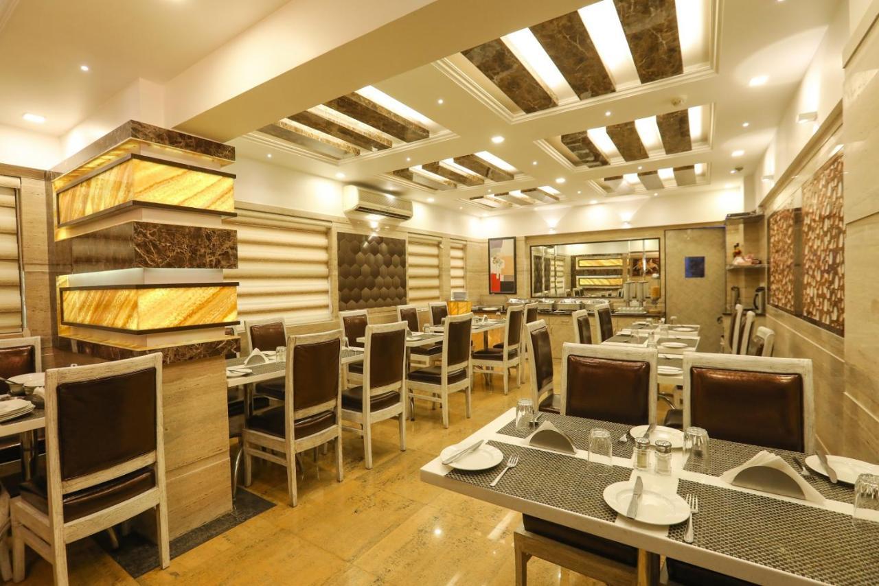 Jyoti Dwelling Hotel Мумбаї Екстер'єр фото