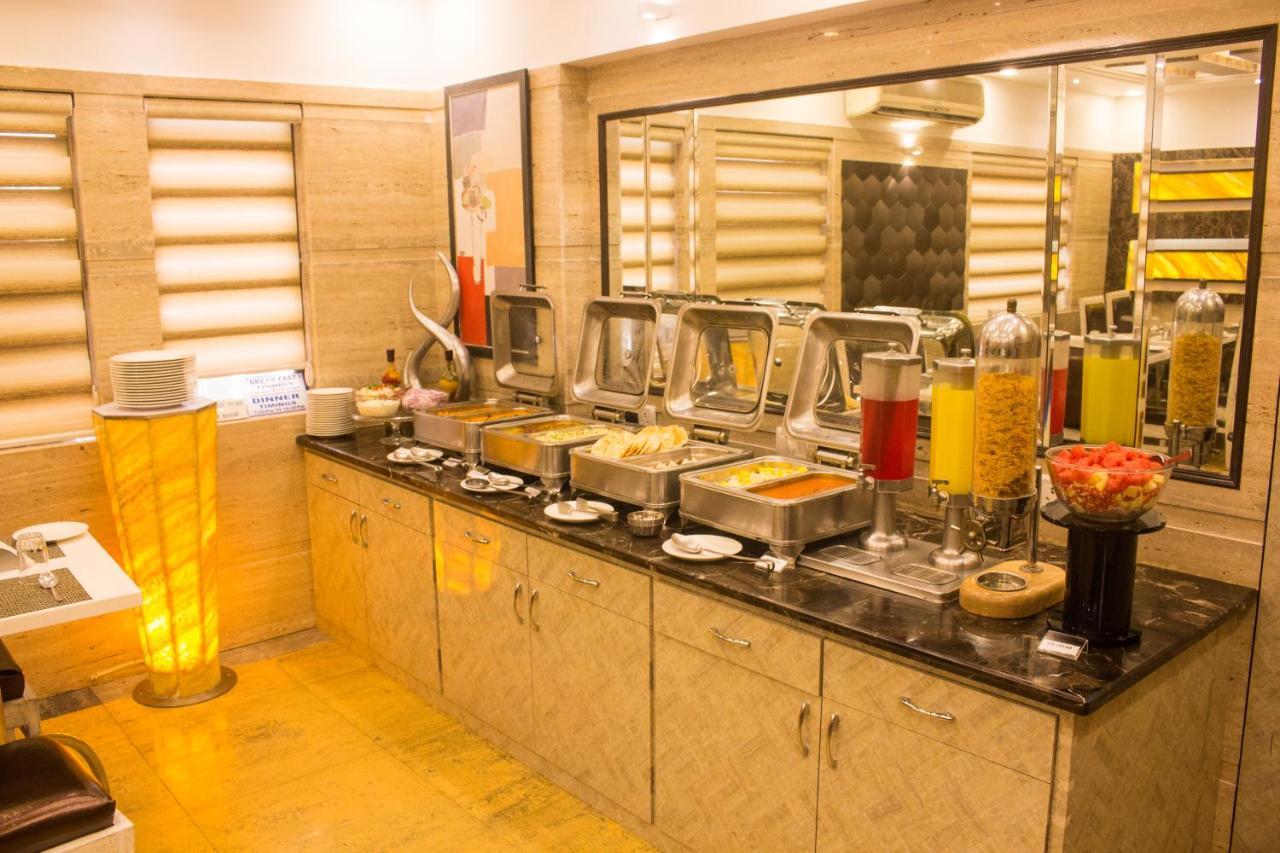Jyoti Dwelling Hotel Мумбаї Екстер'єр фото