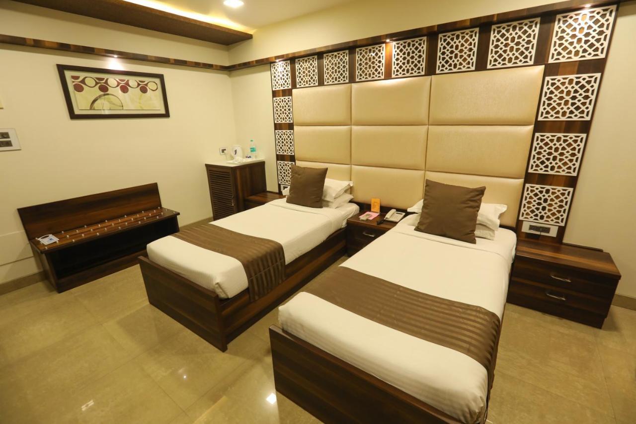 Jyoti Dwelling Hotel Мумбаї Екстер'єр фото