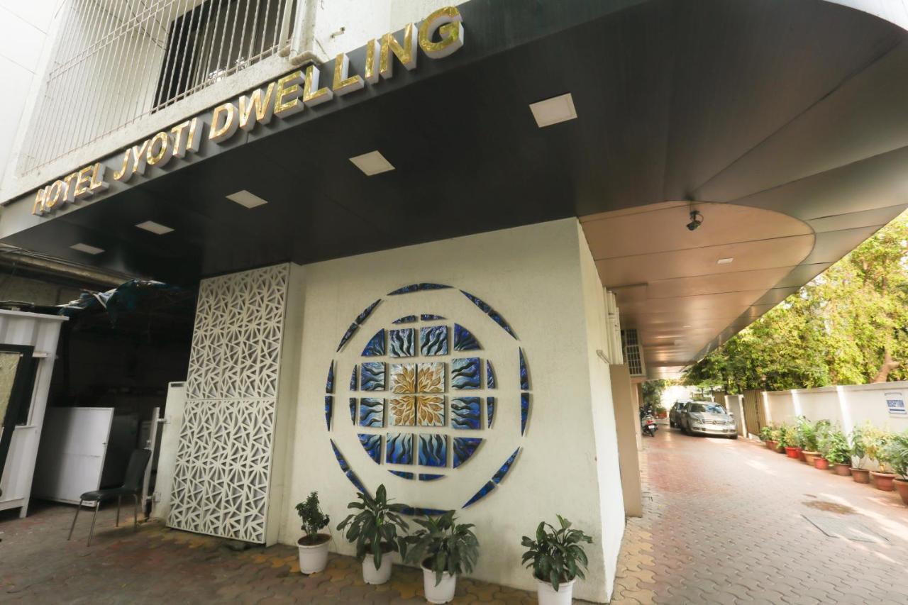 Jyoti Dwelling Hotel Мумбаї Екстер'єр фото